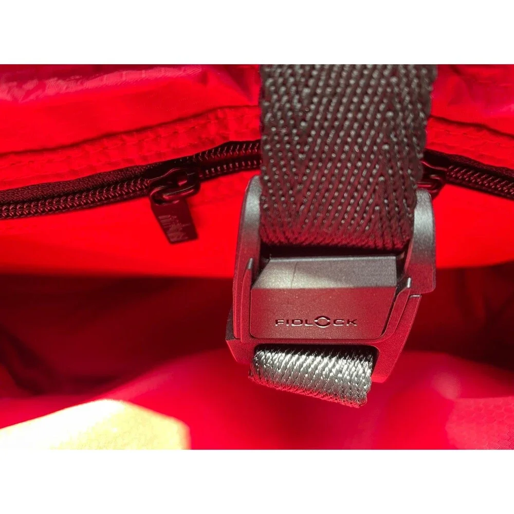 Manhattan Portage item details